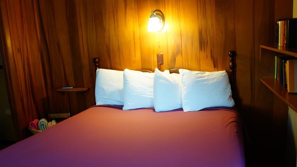 Harbor Haus Inn & Suites Германн Номер фото