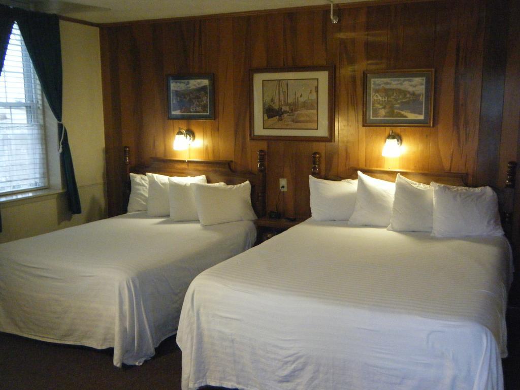 Harbor Haus Inn & Suites Германн Екстер'єр фото